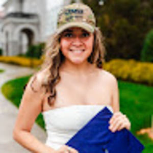 Meet your Posher, Luci